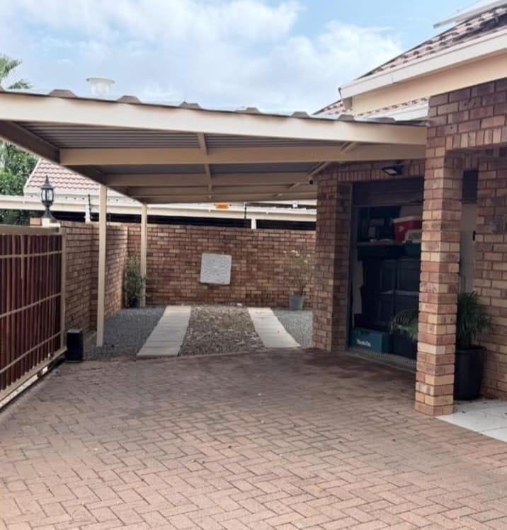 3 Bedroom Property for Sale in Rhodesdene Northern Cape